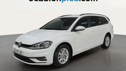Usado VW Golf Sportsvan Edition 115 CV (84 kW) 2019 Blanco Monovolumen