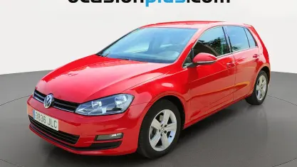 Usado VW Golf VII Advance 125 CV (91 kW) 2016 Rojo Utilitario