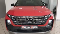 Rojo Usado 2022 Hyundai Tucson N Line SUV | 29.900 €