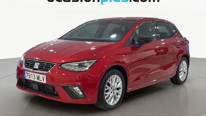 Usado Seat Ibiza FR 110 CV (80 kW) 2023 Rojo Utilitario