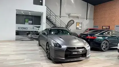 Usado Nissan GT-R GT 485 CV (356 kW) 2010 Gris Coupe