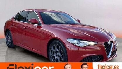 Usado Alfa Romeo Giulia Executive 180 CV (132 kW) 2018 Rojo Berlina