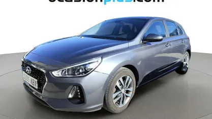 Usado Hyundai i30 120 CV (88 kW) 2017 Gris Utilitario