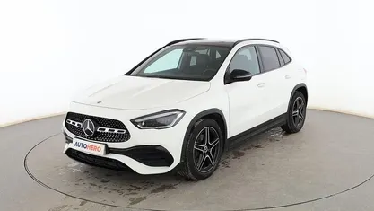 Usado Mercedes GLA200 AMG line 150 CV (110 kW) 2022 Blanco SUV