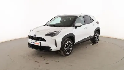 Usado Toyota Yaris Cross Style 116 CV (85 kW) 2023 Blanco SUV