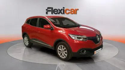 Usado Renault Kadjar LIMITED 140 CV (102 kW) 2018 Rojo SUV