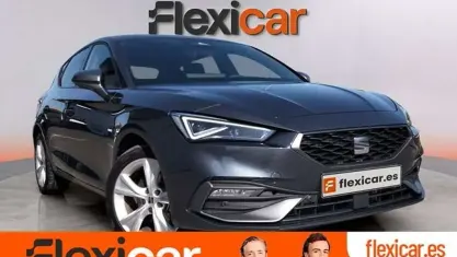 Usado Seat Leon FR 150 CV (110 kW) 2025 Blanco Utilitario