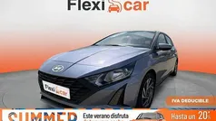 Gris Usado 2024 Hyundai i20 Berlina | 15.490 € (Buen precio)
