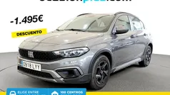 Gris Usado 2022 Fiat Tipo Cross Berlina | 16.450 € (Buen precio)