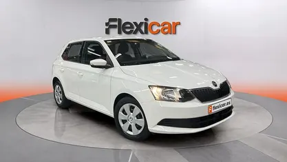 Usado Skoda Fabia Active 60 CV (44 kW) 2017 Berlina