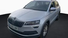 Gris Usado 2021 Skoda Karoq Ambition SUV | 19.300 € (Precio justo)