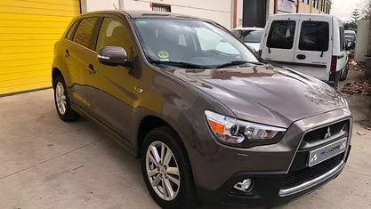 Usado 2009 Mitsubishi ASX SUV | 11.896 €