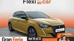 Amarillo Usado 2022 Peugeot 208 Allure Utilitario | 11.290 € (Precio justo)