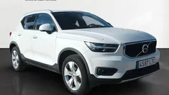 Blanco Usado 2021 Volvo XC40 Momentum SUV | 25.900 € (Precio justo)