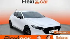 Blanco Usado 2023 Mazda 3 Prime-Line Berlina | 20.290 € (Precio justo)
