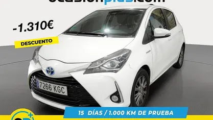 Usado 2017 Toyota Yaris Hybrid Active Utilitario | 10.880 € (Precio justo)