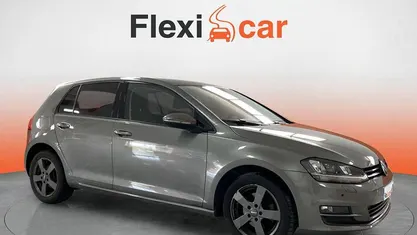 Gris Usado 2016 VW Golf Business Berlina | 12.390 € (Super precio)