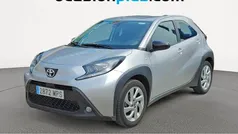 Usado 2024 Toyota Aygo X Play SUV | 12.900 € (Precio justo)