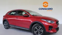 Rojo Usado 2022 Kia XCeed SUV | 25.000 € (Precio justo)