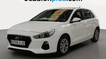 Usado Hyundai i30 120 CV (88 kW) 2018 Blanco Utilitario
