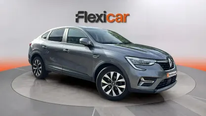 Usado Renault Arkana Zen 140 CV (102 kW) 2022 Gris SUV