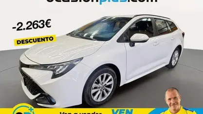 Usado Toyota Corolla Active 140 CV (102 kW) 2023 Blanco Familiar