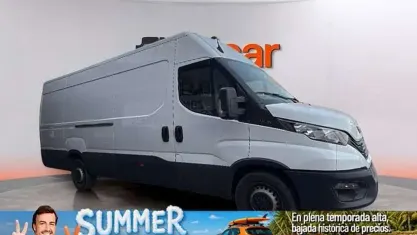 Usado Iveco Daily 156 CV (114 kW) 2023 Blanco Van