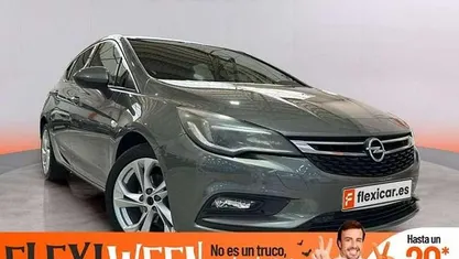 Usado Opel Astra Dynamic 125 CV (91 kW) 2017 Utilitario