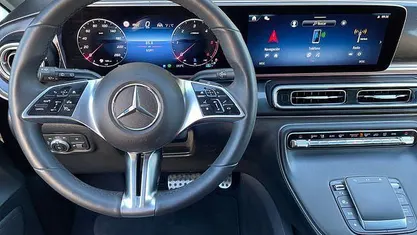Usado 2025 Mercedes V250 Style Monovolumen | 69.990 € (Precio justo)