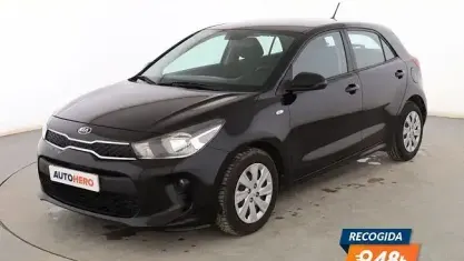Usado Kia Rio 85 HP (62 kW) 2017 Preto Sedan