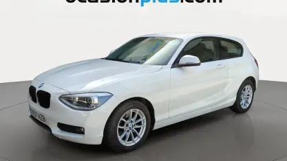 Usado BMW 118 143 CV (105 kW) 2014 Blanco Utilitario