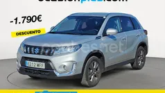 Gris / plata Usado 2023 Suzuki Vitara SUV | 18.990 € (Precio justo)