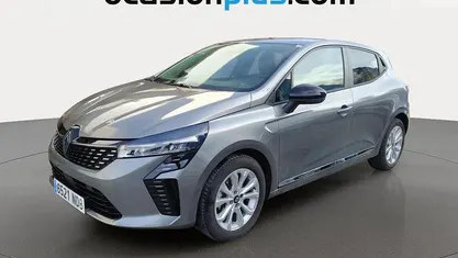 Gris Usado 2025 Renault Clio V Evolution Utilitario | 17.264 € (Precio justo)