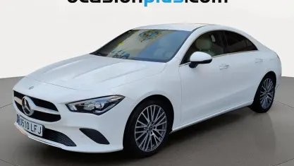 Usado Mercedes CLA180 136 CV (100 kW) 2020 Blanco Coupe