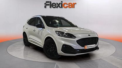 Usado Ford Kuga ST-Line 150 HP (110 kW) 2023 Branco SUV