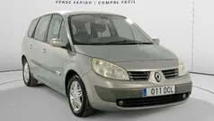 Beige Usado 2004 Renault Scénic II Privilege Monovolumen | 3610 € (Precio justo)
