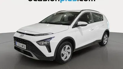Blanco Usado 2023 Hyundai Bayon SUV | 12.637 € (Buen precio)