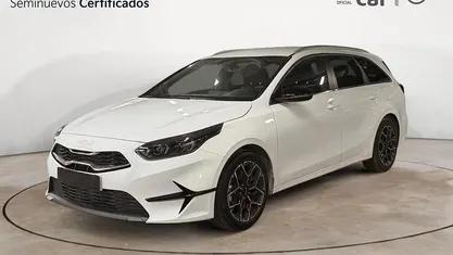 Blanco Usado 2024 Kia Ceed Style Utilitario | 23.900 € (Precio justo)