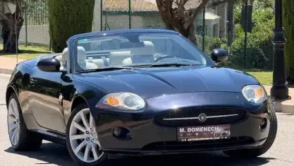 Usado Jaguar XK 298 CV (219 kW) 2006 Negro Descapotable