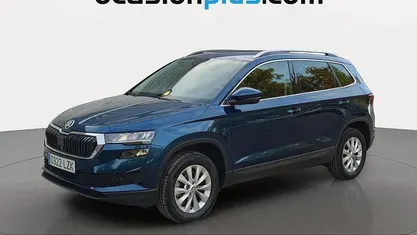 Usado Skoda Karoq Ambition 150 CV (110 kW) 2022 Azul SUV
