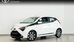 Blanco Usado 2021 Toyota Aygo X-play Utilitario | 11.450 € (Precio justo)
