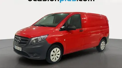 Rojo Usado 2019 Mercedes Vito Van | 19.364 € (Super precio)
