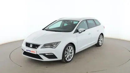 Usado Seat Leon FR 150 CV (110 kW) 2017 Blanco Familiar