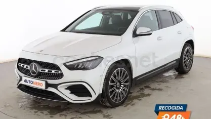 Begagnad Mercedes GLA200 AMG line 150 HK (110 kW) 2023 Vit SUV