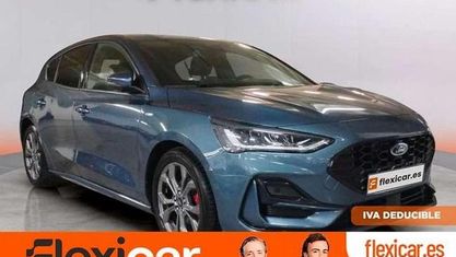 Usado Ford Focus ST-Line X 125 CV (91 kW) 2023 Azul Familiar