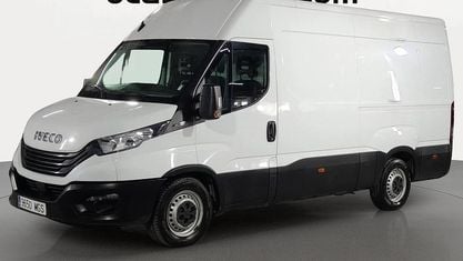 Occasion Iveco Daily 156 PK (114 kW) 2023 Wit Stationwagen