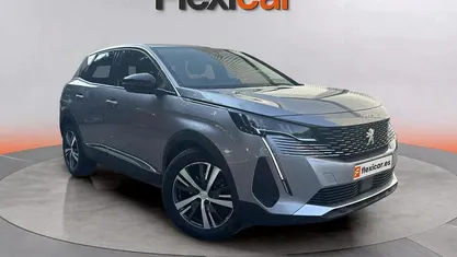 Usado Peugeot 3008 Allure 131 CV (96 kW) 2023 Gris SUV