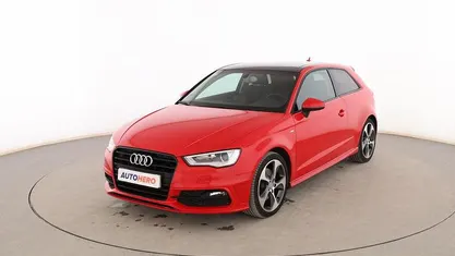 Usado Audi A3 Ambition 180 CV (132 kW) 2015 Rojo Berlina