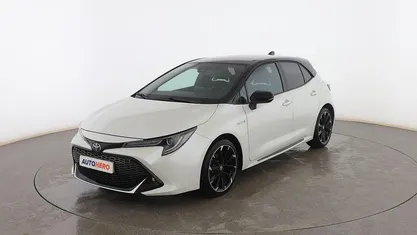 Usado Toyota Corolla Advance 184 CV (135 kW) 2021 Blanco Berlina