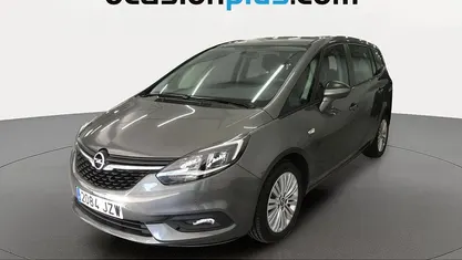 Usado Opel Zafira Selective 135 CV (99 kW) 2017 Monovolumen
